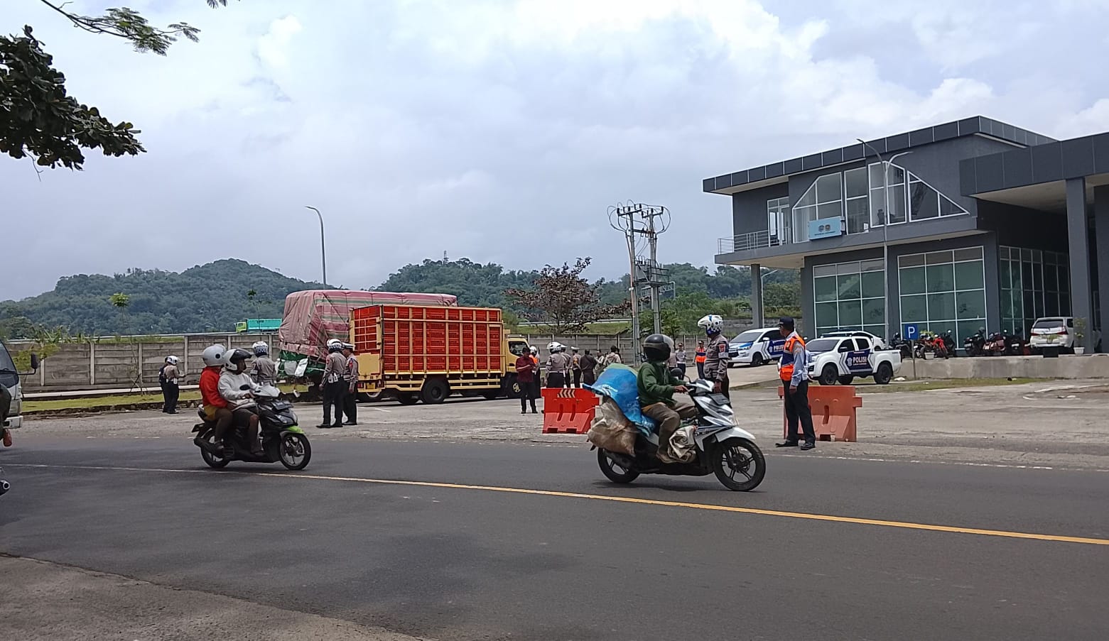 Polres Sumedang Gelar Ops Keselamatan Lodaya 2026 dan Ramp Check TTA Ciakar Sumedang 